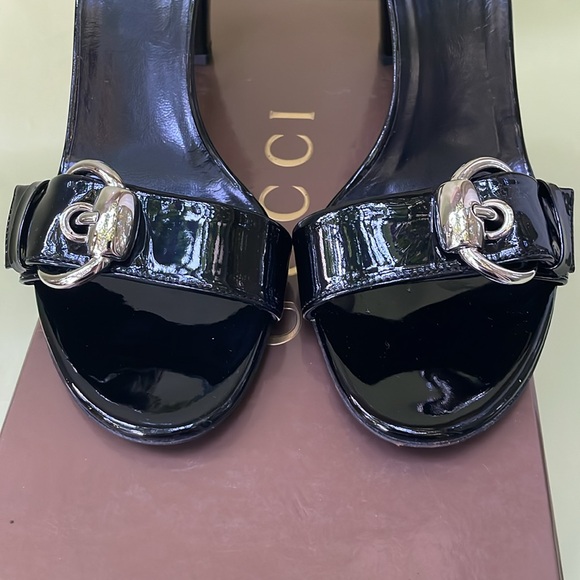 Vintage black/silver Gucci patent leather heels in original box - Picture 9 of 16